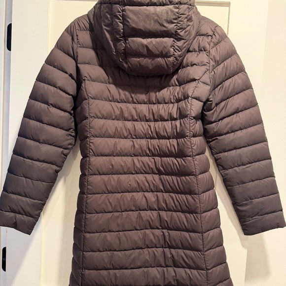 Women’s Silent Down Parka - Picture 2 of 6